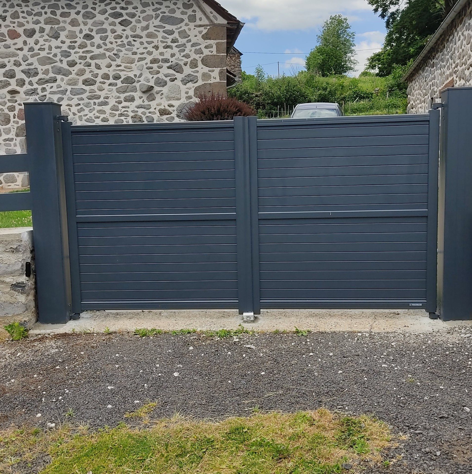 Serrurerie et Sécurité en Aveyron : Création Métallique Pellat, un Acteur Clé
